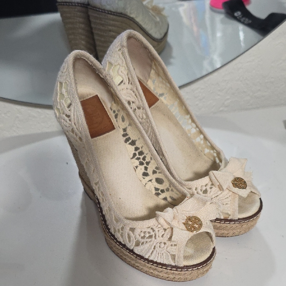 Tory Burch Cream Lace Wedge Shoes